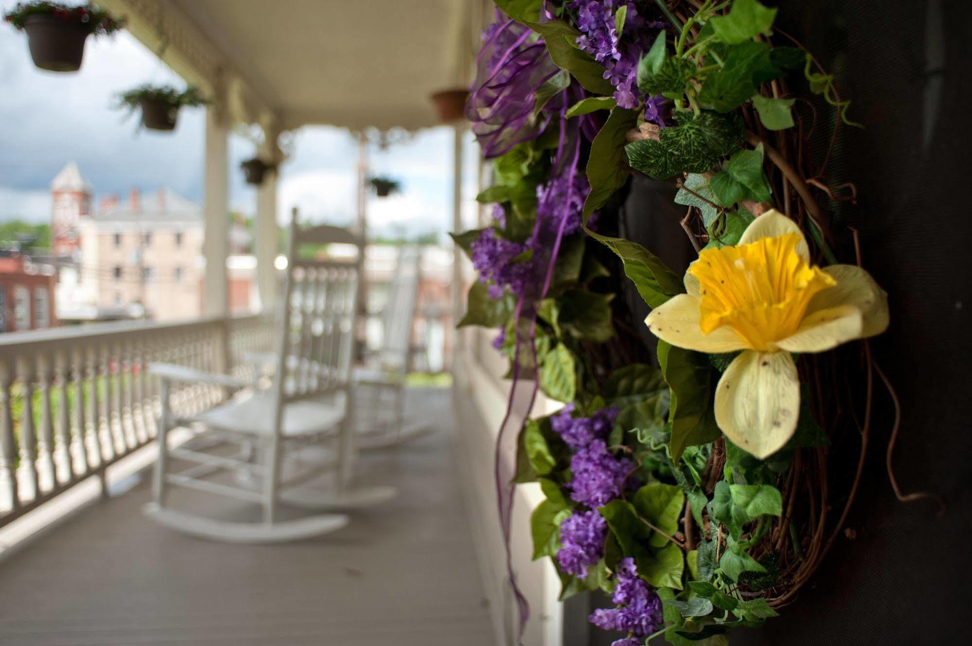 The Historic Morris Harvey House Bed & Breakfast Fayetteville Dış mekan fotoğraf